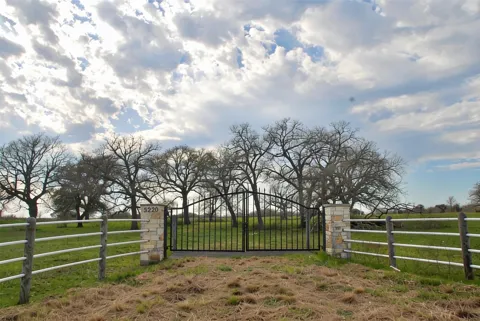 15220 State Highway 95