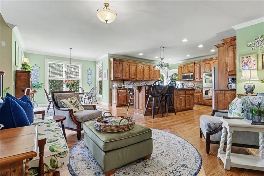 4638 Cardinal Ridge Way Flowery Branch, GA 30542