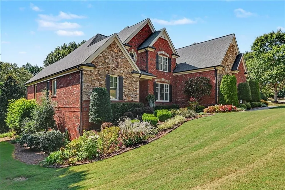 4638 Cardinal Ridge Way Flowery Branch, GA 30542