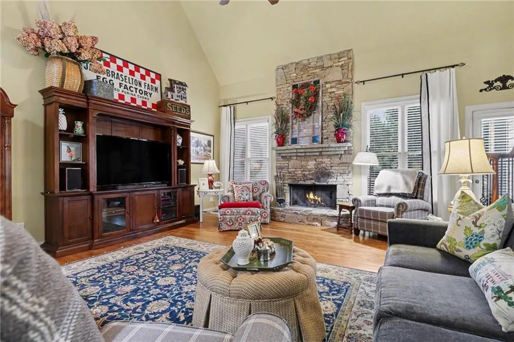 4638 Cardinal Ridge Way Flowery Branch, GA 30542