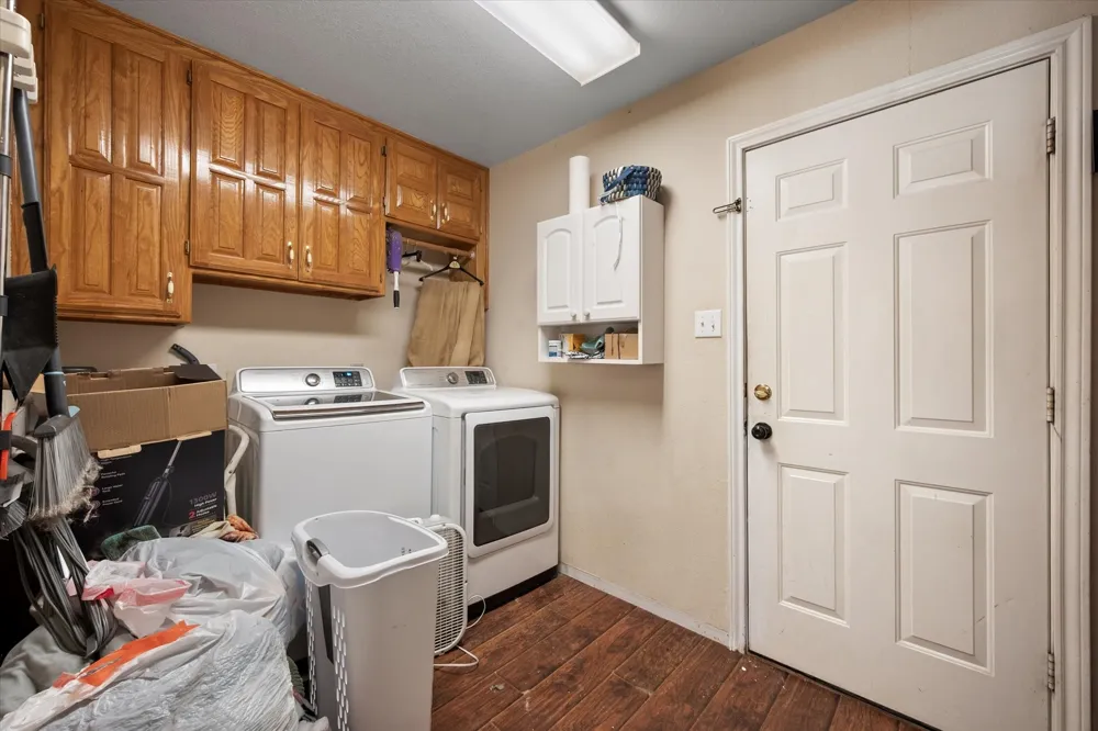512 Shady Oaks Trail Burleson, TX 76028
