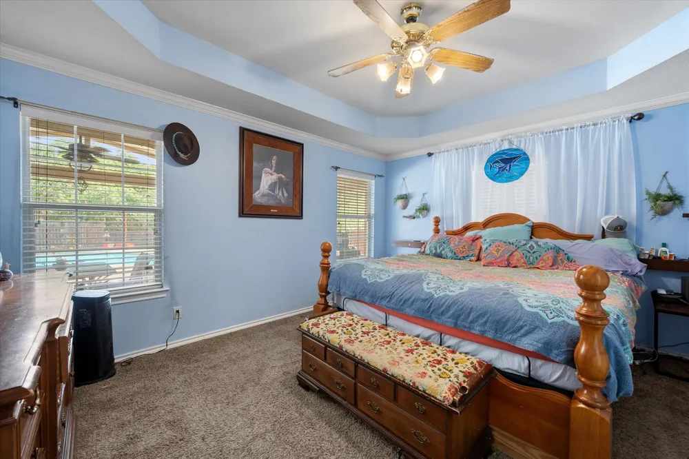 512 Shady Oaks Trail Burleson, TX 76028