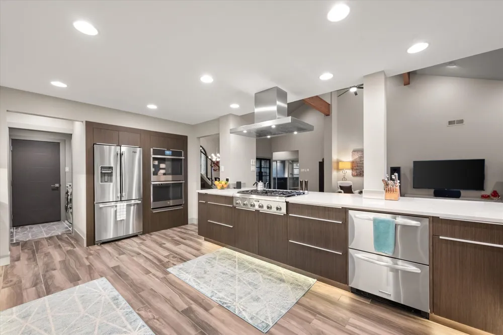 1422 Country Club Road Arlington, TX 76013