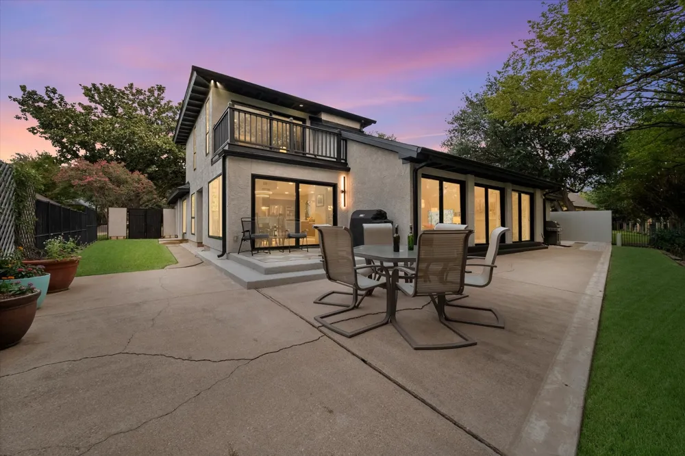 1422 Country Club Road Arlington, TX 76013