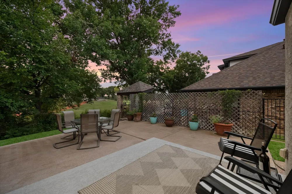1422 Country Club Road Arlington, TX 76013