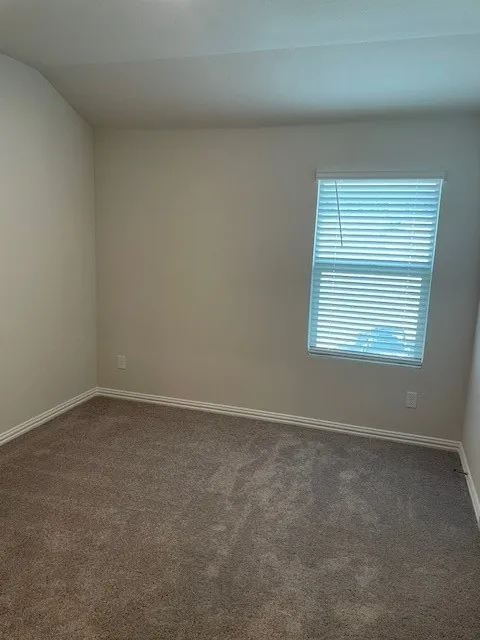 3116 Kingsgarden Road Denton, TX 76207
