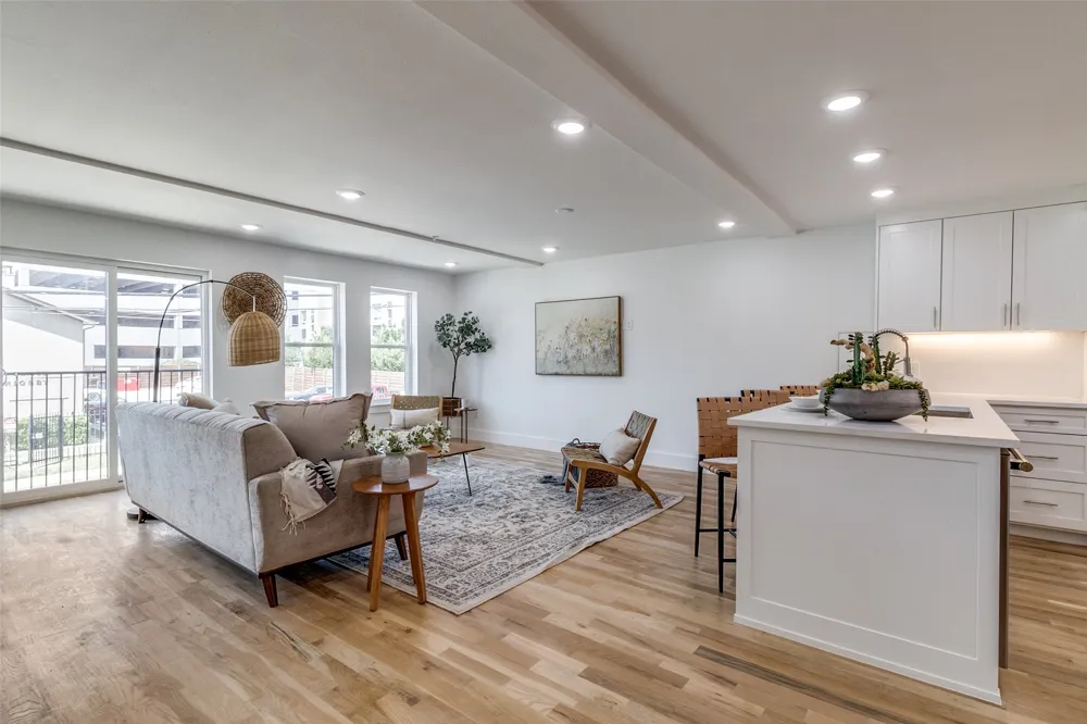 4701 San Jacinto Street #101 Dallas, TX 75204