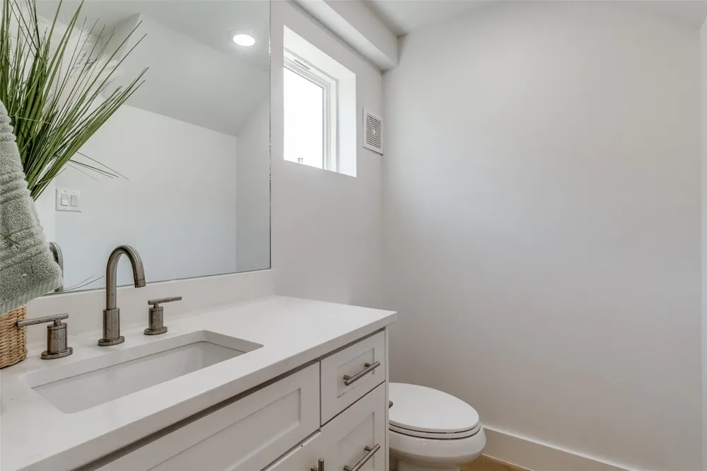 4701 San Jacinto Street #101 Dallas, TX 75204