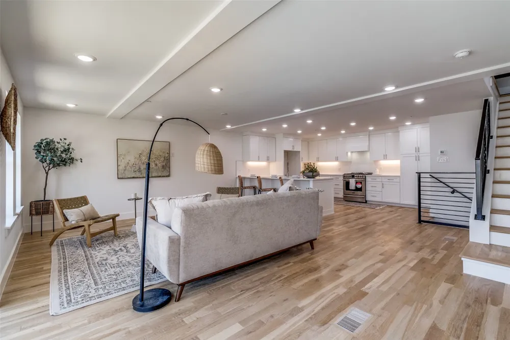 4701 San Jacinto Street #101 Dallas, TX 75204