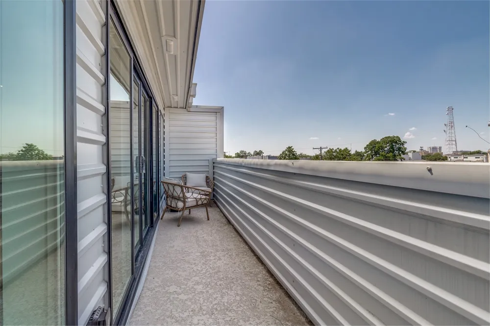 4701 San Jacinto Street #101 Dallas, TX 75204