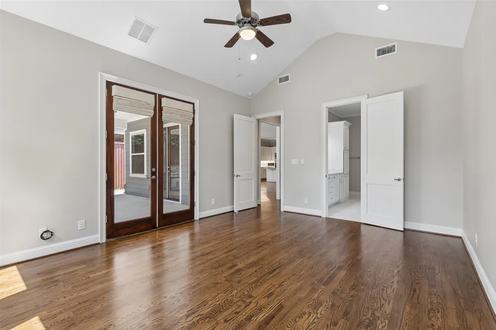 6030 Vickery Boulevard Dallas, TX 75206