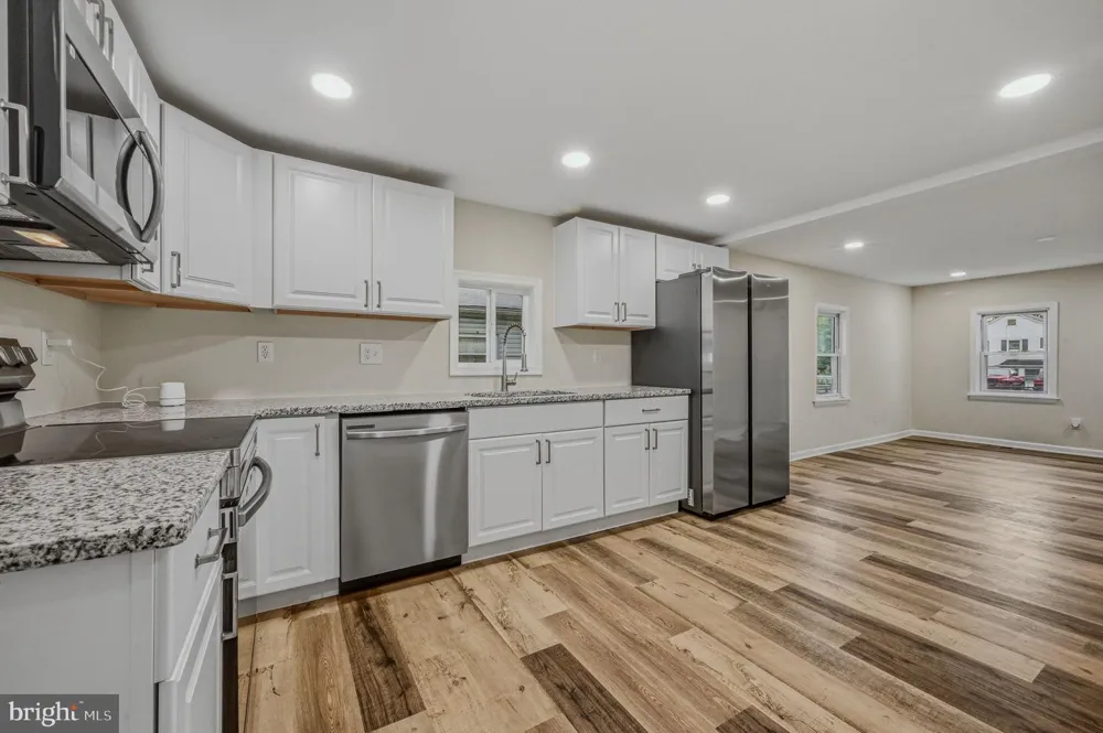 603 LIBERTY BOULEVARD New Castle, DE 19720