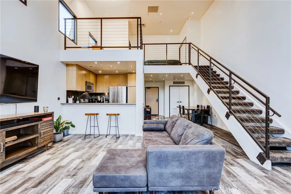 101 W Mission #327 Pomona, CA 91766