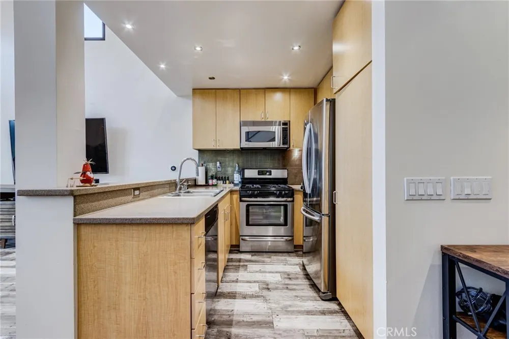 101 W Mission #327 Pomona, CA 91766