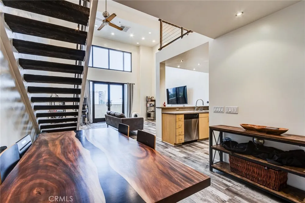 101 W Mission #327 Pomona, CA 91766