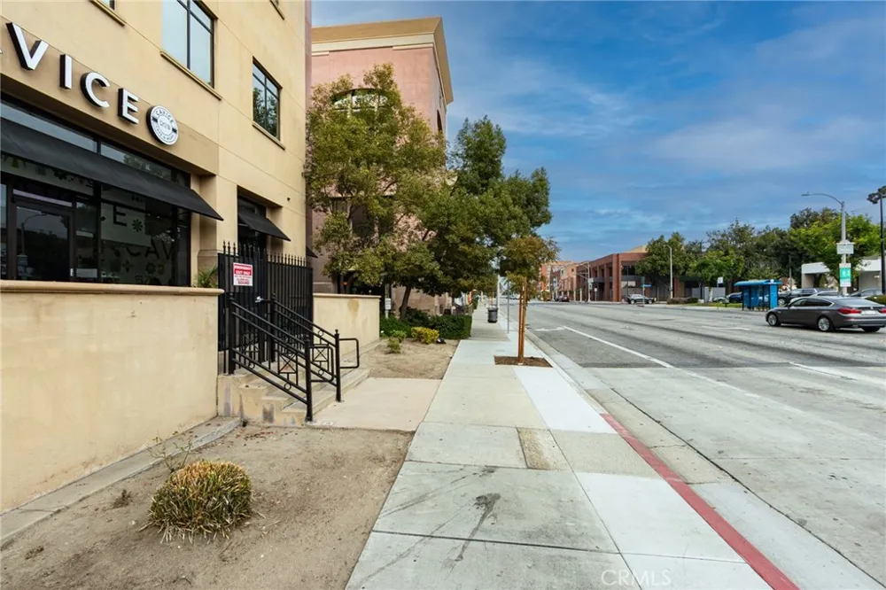 101 W Mission #327 Pomona, CA 91766
