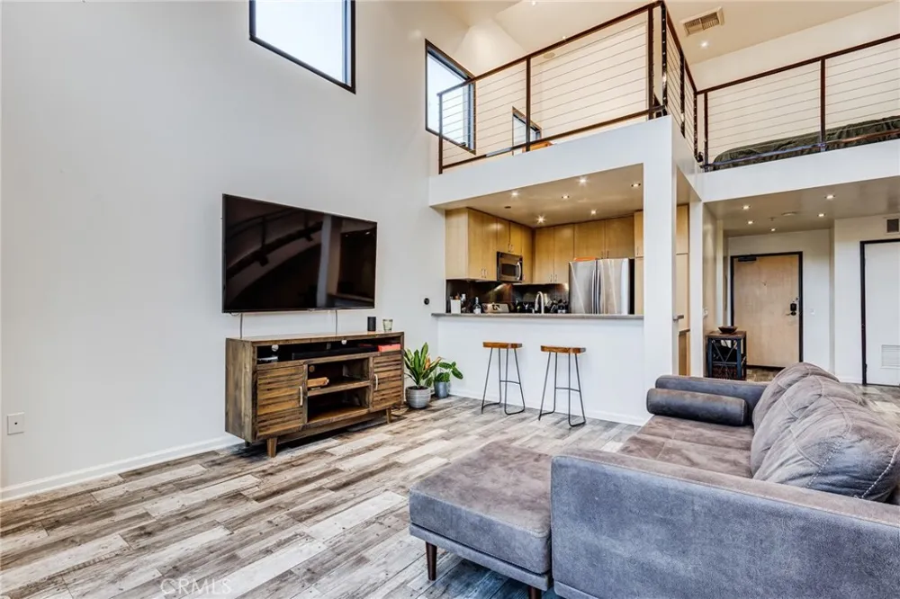 101 W Mission #327 Pomona, CA 91766