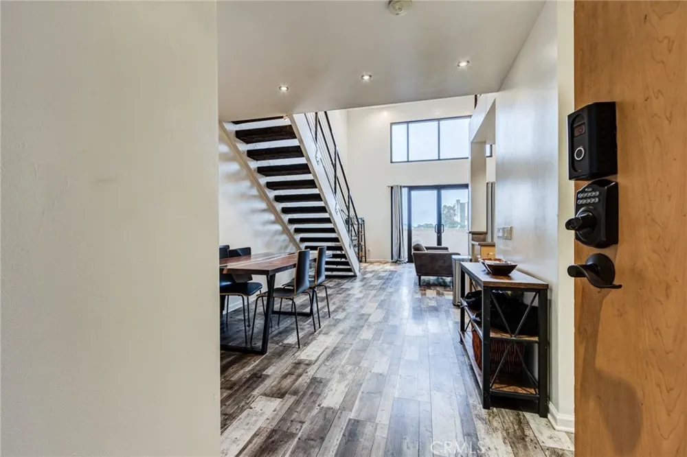 101 W Mission #327 Pomona, CA 91766
