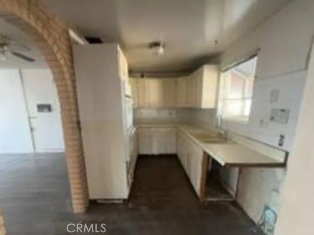 634 W Holt Avenue El Centro, CA 92243