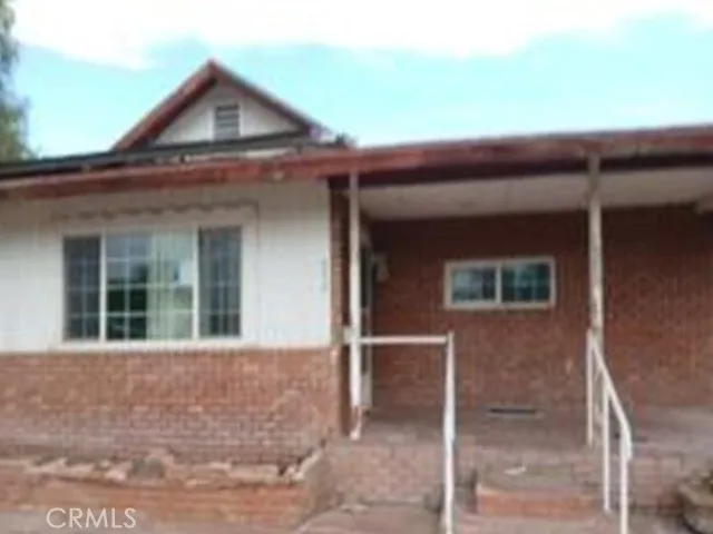 634 W Holt Avenue El Centro, CA 92243