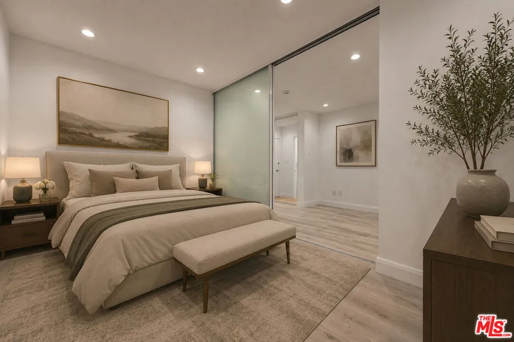 960 Larrabee Street #328 West Hollywood, CA 90069