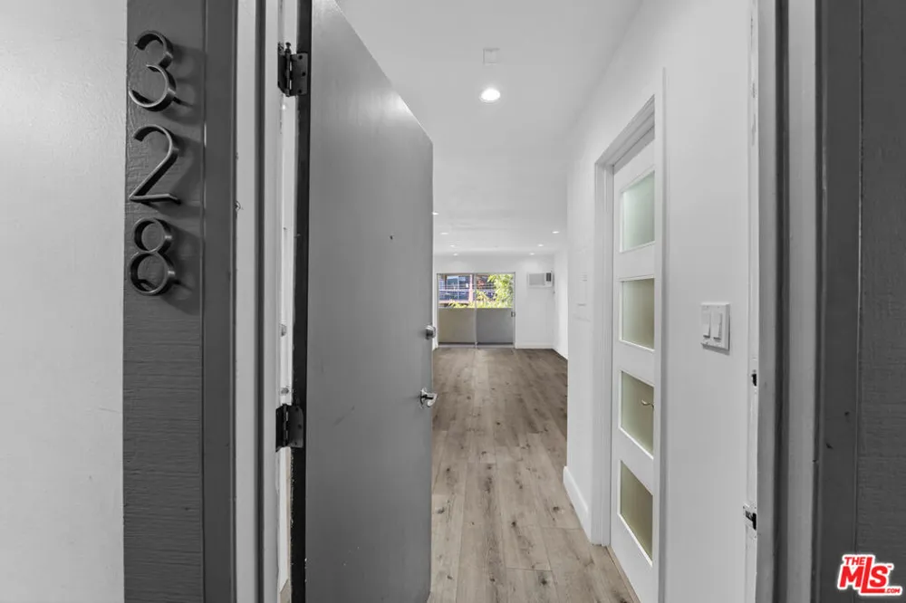 960 Larrabee Street #328 West Hollywood, CA 90069