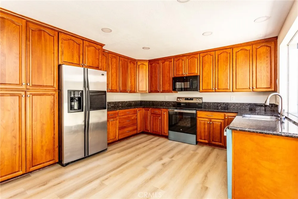 22862 Caminito Manresa #16 Laguna Hills, CA 92653