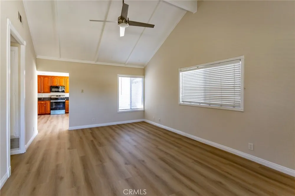 22862 Caminito Manresa #16 Laguna Hills, CA 92653
