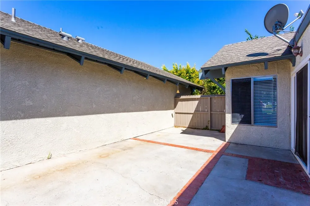 22862 Caminito Manresa #16 Laguna Hills, CA 92653