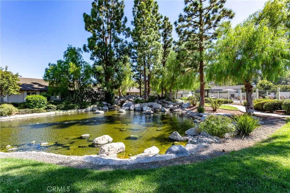 22862 Caminito Manresa #16 Laguna Hills, CA 92653
