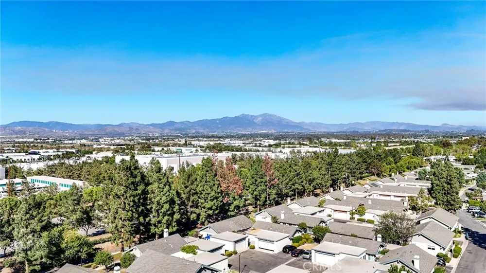 22862 Caminito Manresa #16 Laguna Hills, CA 92653