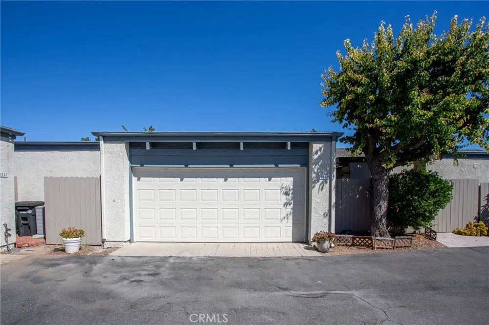 22862 Caminito Manresa #16 Laguna Hills, CA 92653