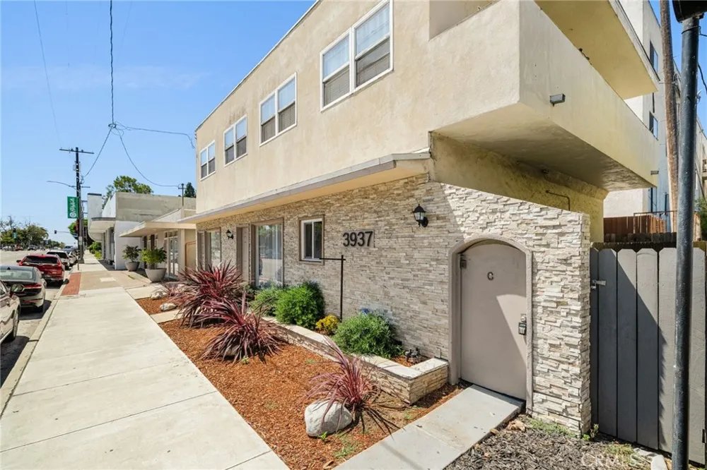 3937 Long Beach Long Beach, CA 90807