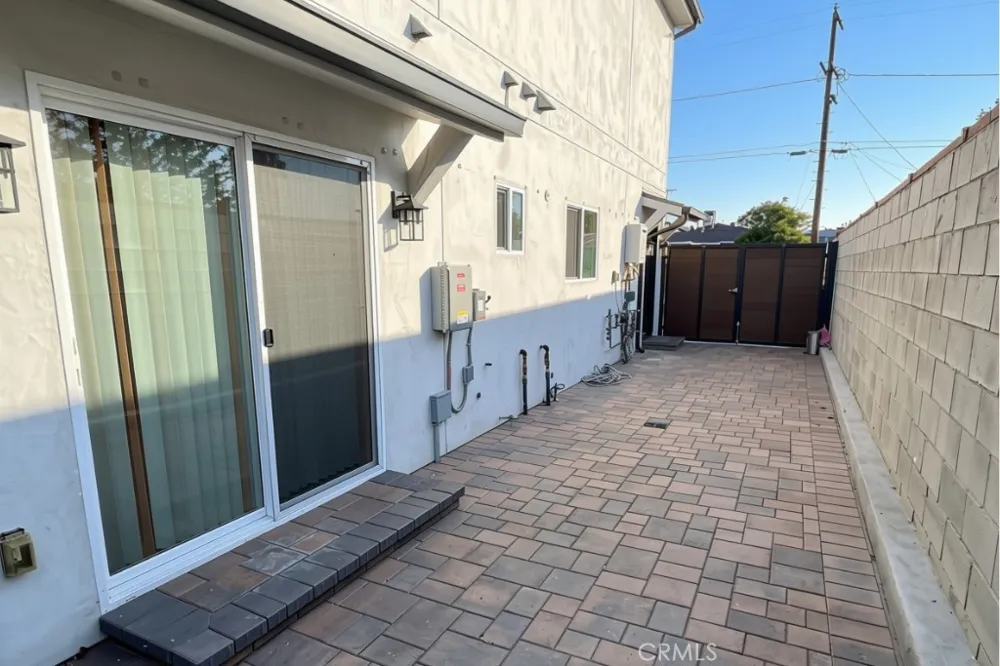 10936 Nettleton Street Sun Valley, CA 91352