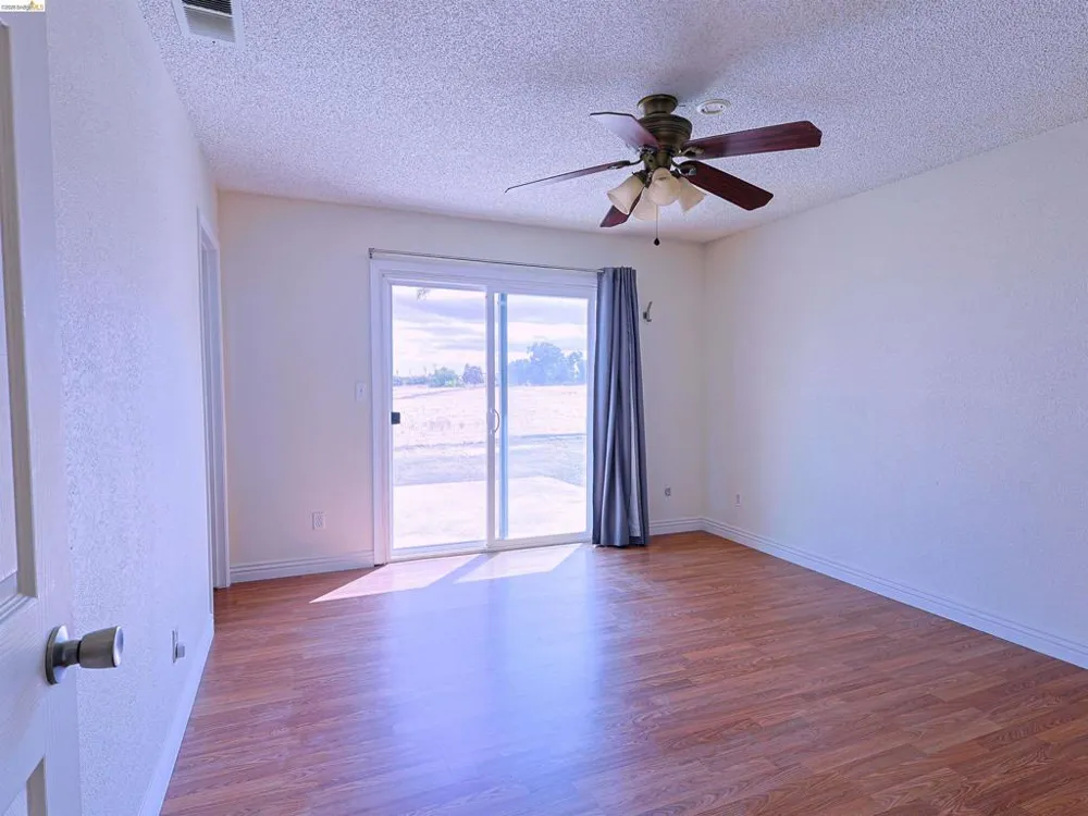 520 Pamela Dr Bay Point, CA 94565