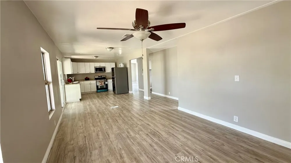 530 W Devonshire Avenue #19 Hemet, CA 92543