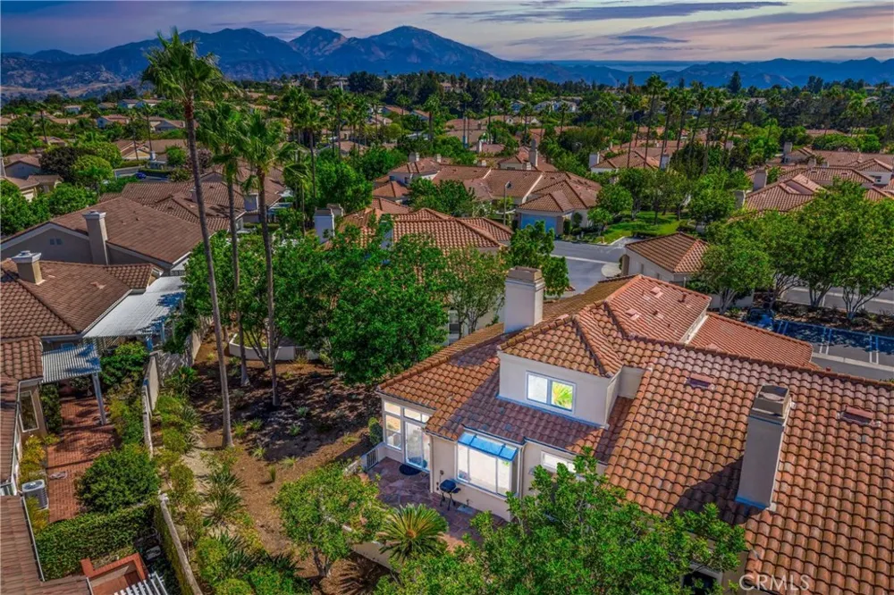 21539 San Giorgio Mission Viejo, CA 92692