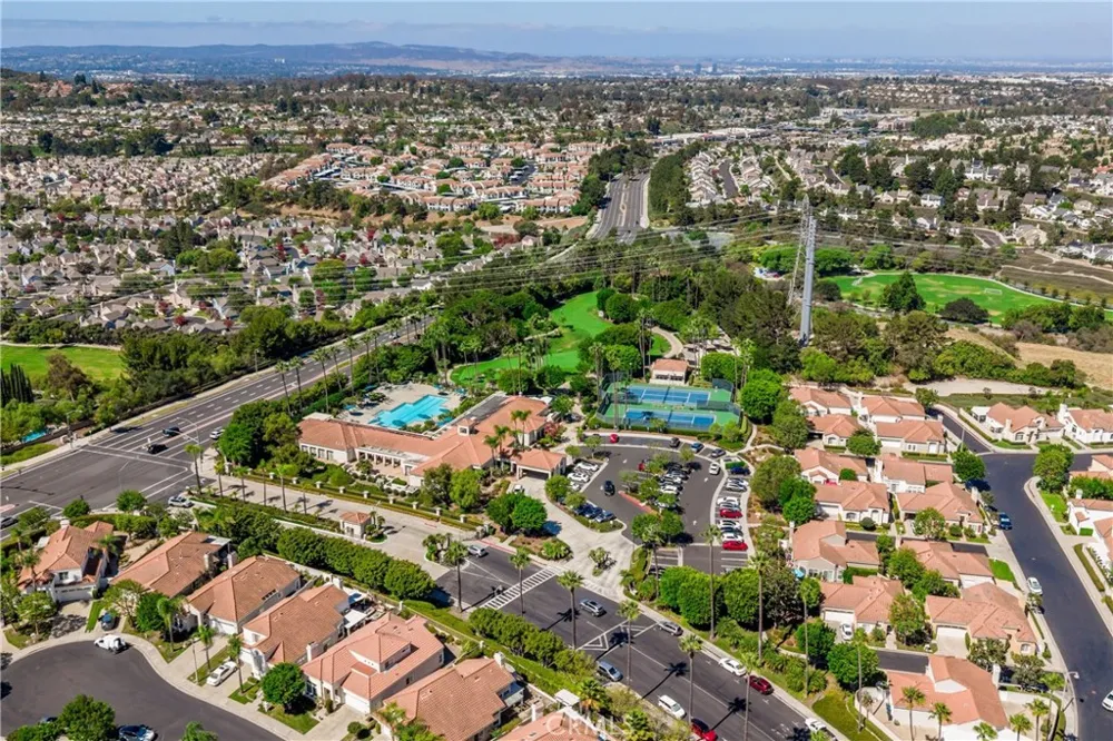 21539 San Giorgio Mission Viejo, CA 92692