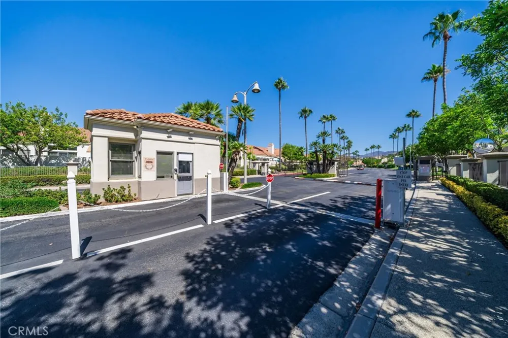 21539 San Giorgio Mission Viejo, CA 92692