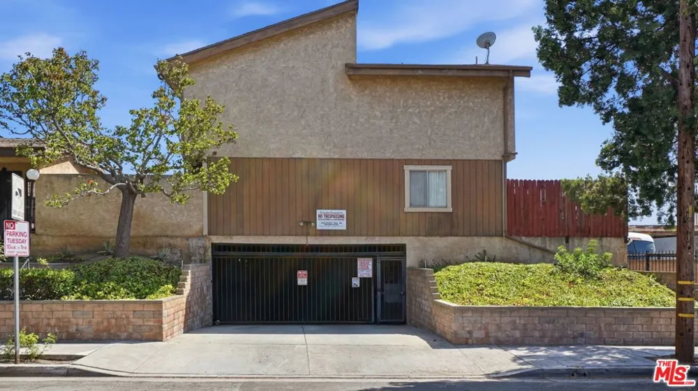 1334 W 137th Street #124 Gardena, CA 90247