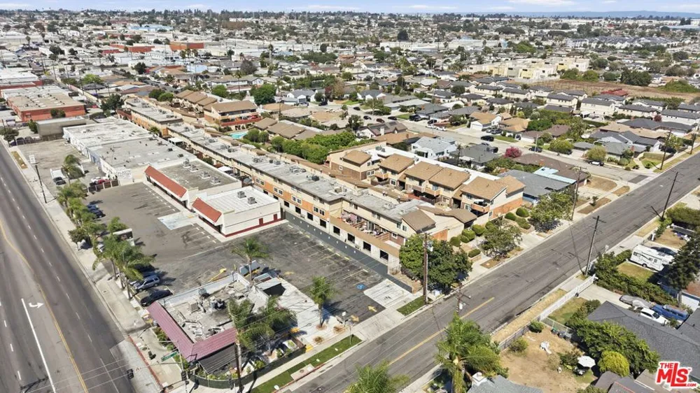 1334 W 137th Street #124 Gardena, CA 90247