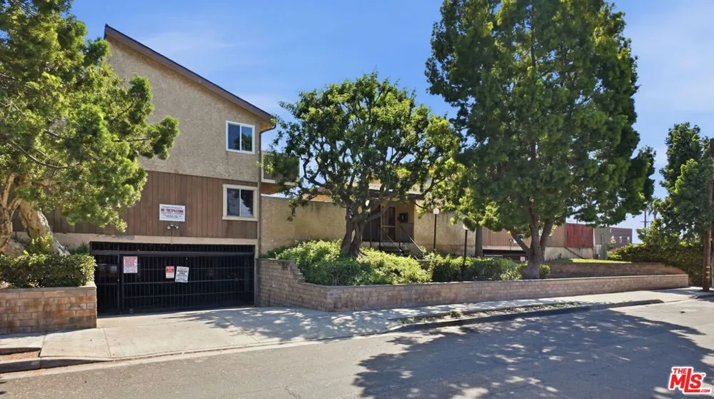 1334 W 137th Street #124 Gardena, CA 90247