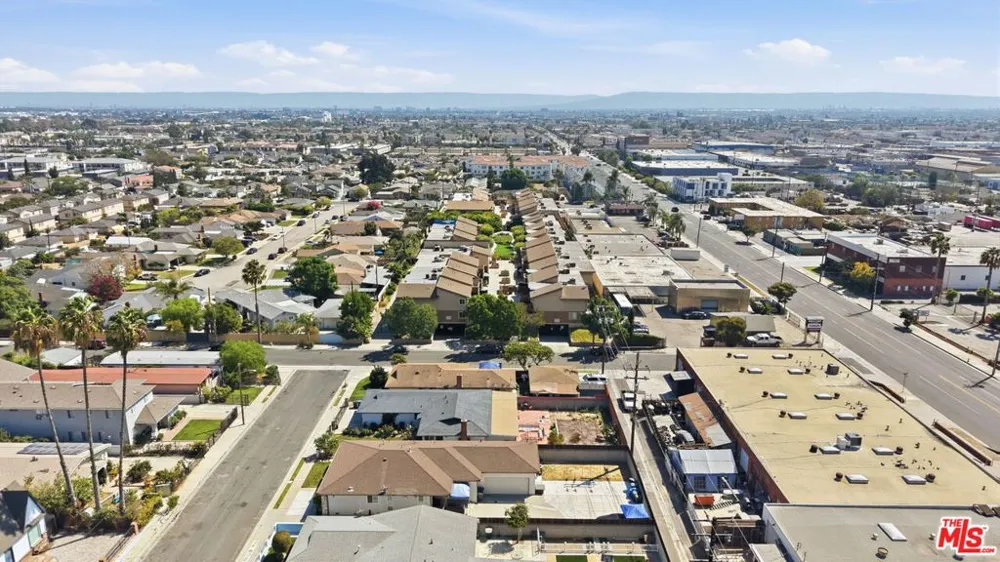 1334 W 137th Street #124 Gardena, CA 90247