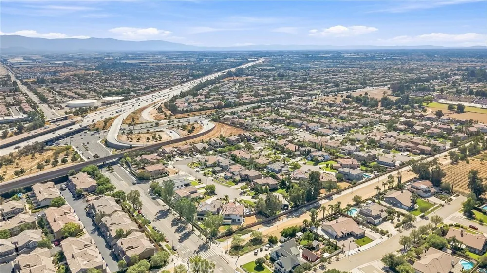 7119 Green Glen Court Rancho Cucamonga, CA 91739