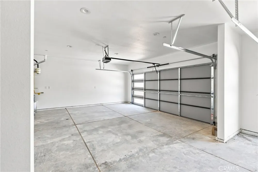 16055 Winnebago Apple Valley, CA 92307