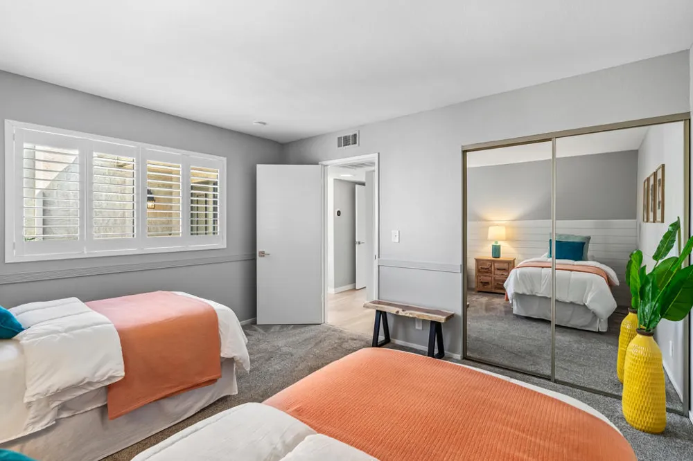 1656 Paseo De La Palma Palm Springs, CA 92264