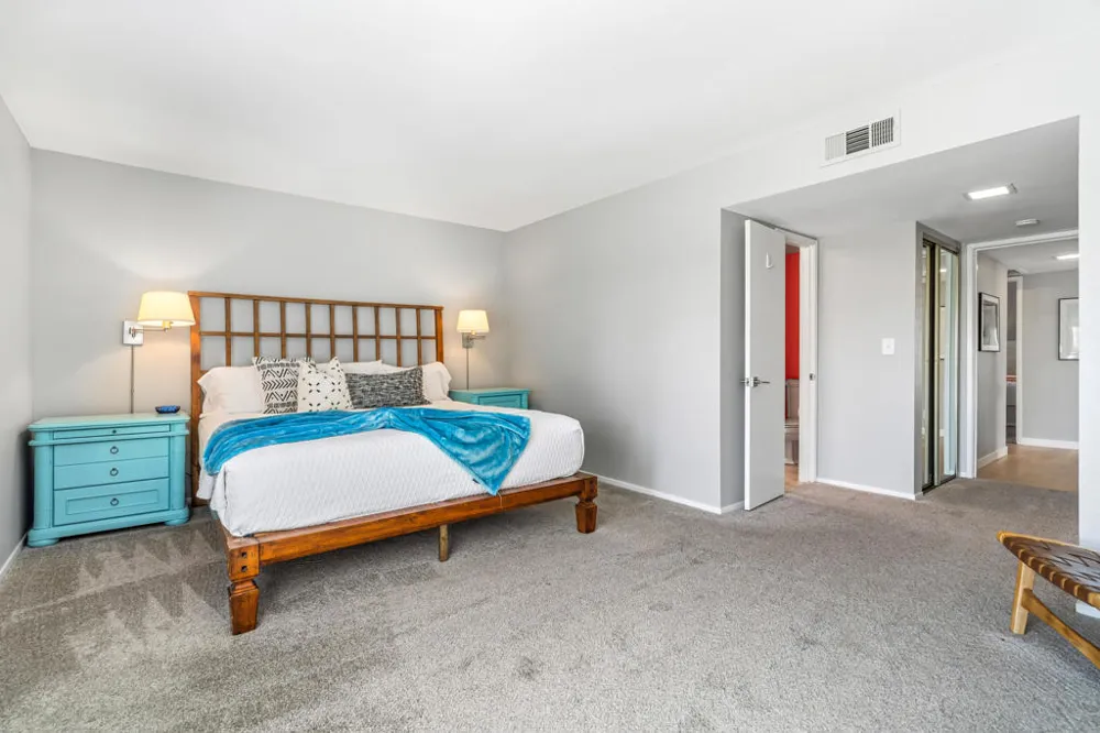 1656 Paseo De La Palma Palm Springs, CA 92264