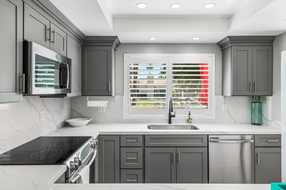 1656 Paseo De La Palma Palm Springs, CA 92264