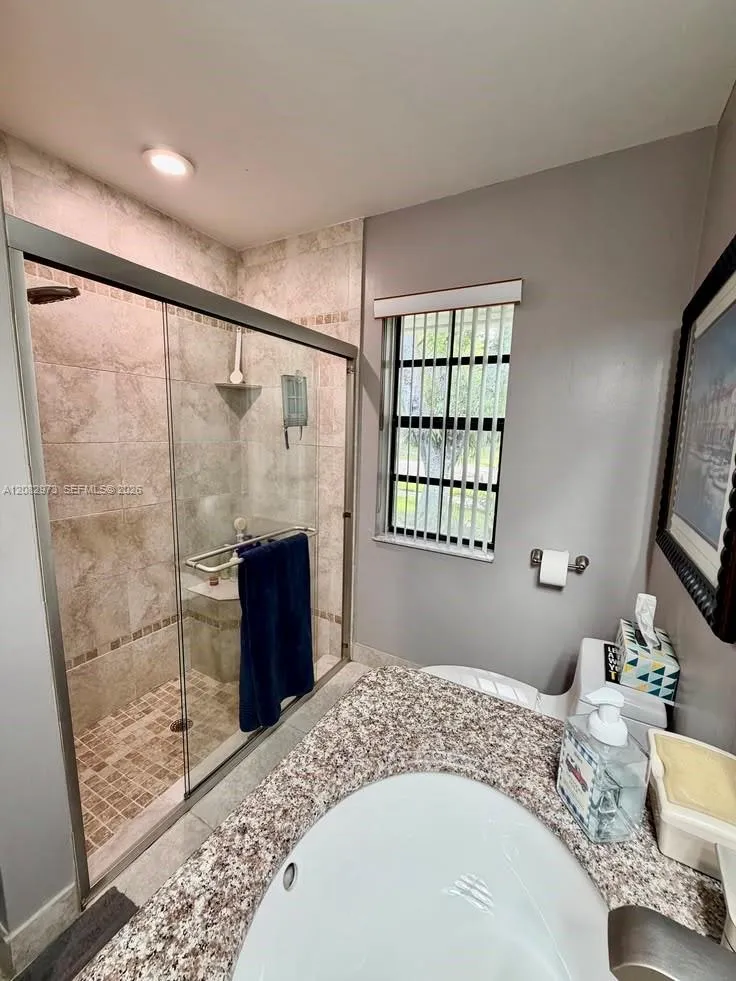 5796 SW 89th Way Cooper City, FL 33328