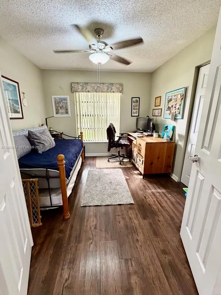 5796 SW 89th Way Cooper City, FL 33328